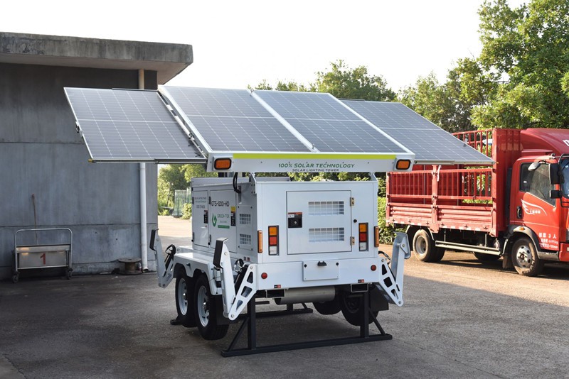UST-600 Portable Industrial Trailer Type Solar Hybrid Light Tower